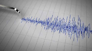 Sumatera Barat Diguncang Gempa M 5, BMKG Ingatkan Potensi Lindu Susulan